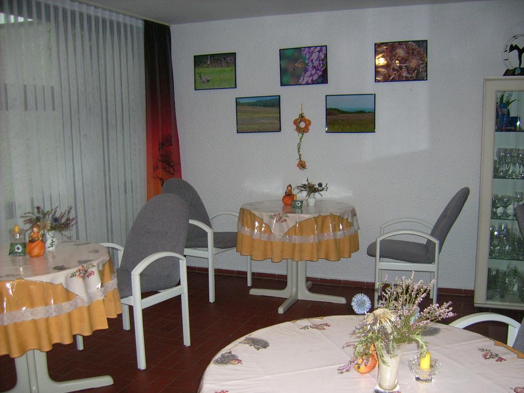 Schönau an der Brend Gaestehaus Hochrhoenblick חדר תמונה