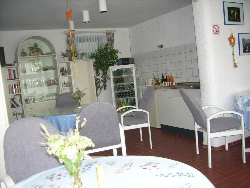 Schönau an der Brend Gaestehaus Hochrhoenblick מראה חיצוני תמונה