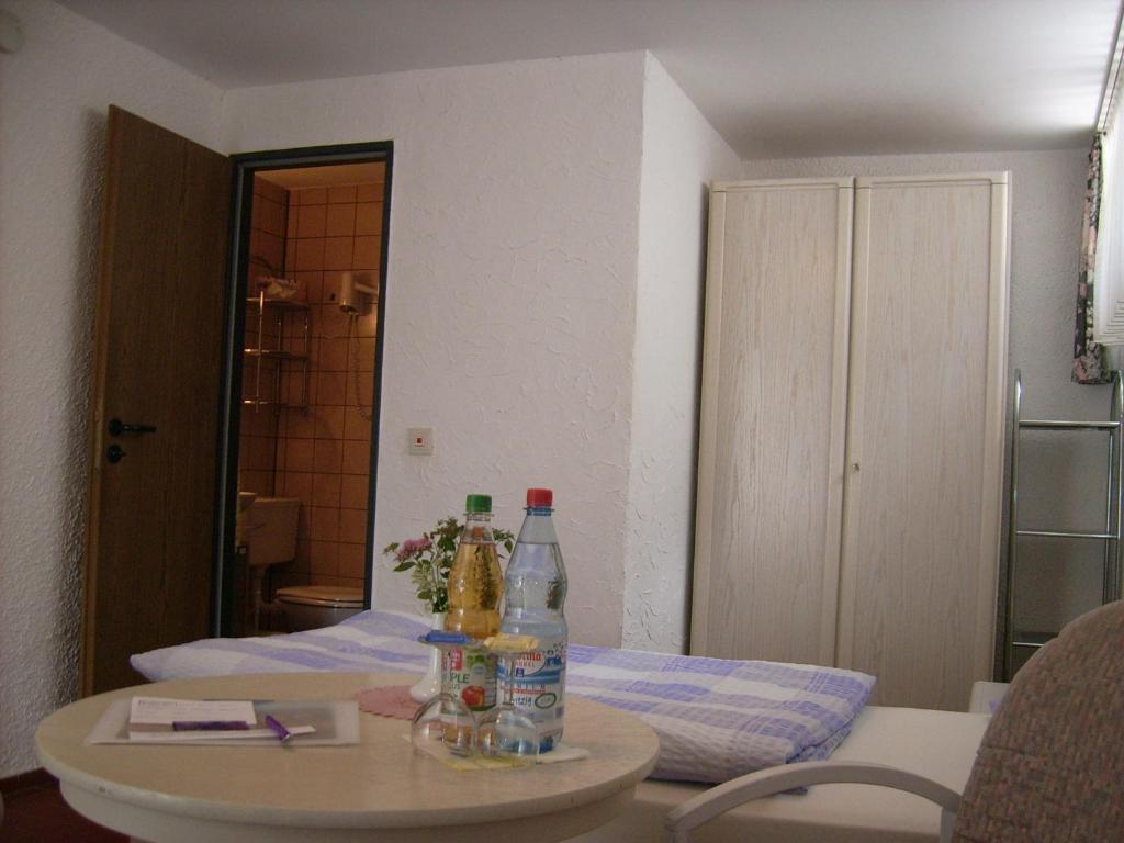 Schönau an der Brend Gaestehaus Hochrhoenblick חדר תמונה
